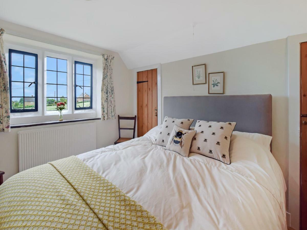 Barndown Villa Weston Subedge Eksteriør billede